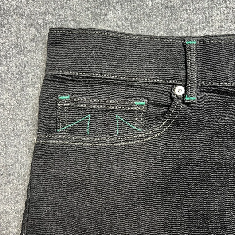 NWT True Religion Mens 36 Geno SN Slim Jeans Black Rinse Green Stitching 700386‎